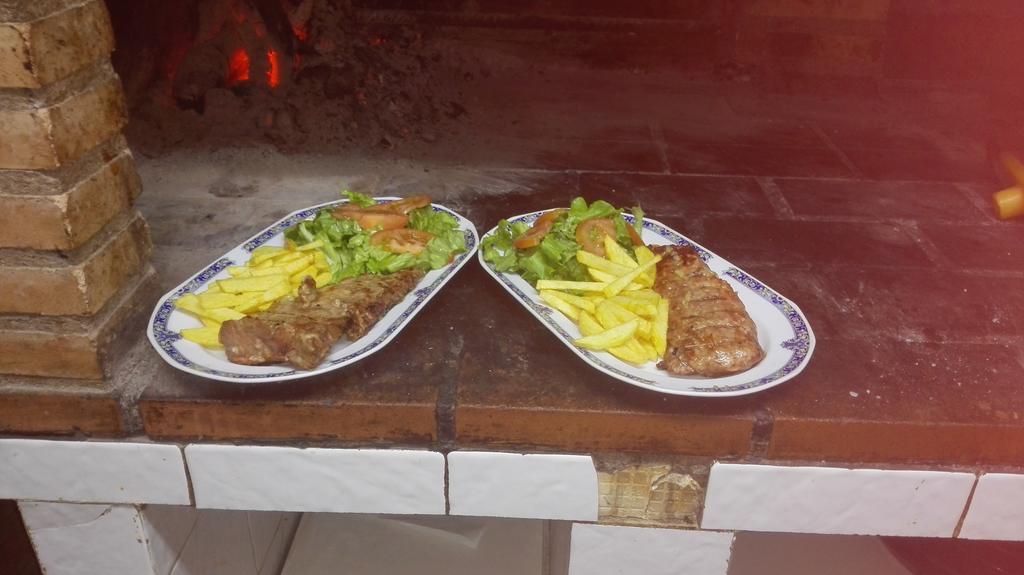 Hostal Restaurante El Final El Cabaco Zewnętrze zdjęcie